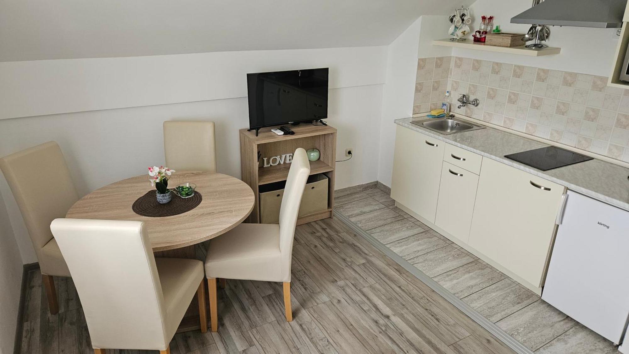 Apartment Andrea Smoljanac Luaran gambar